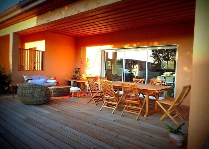 New With Jacuzzi, Near St Cyprien Villa